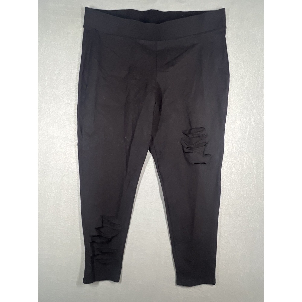 Torrid Black‎ Distressed Ripped Crop Leggings Women's Plus Size 2 (US 18/20)